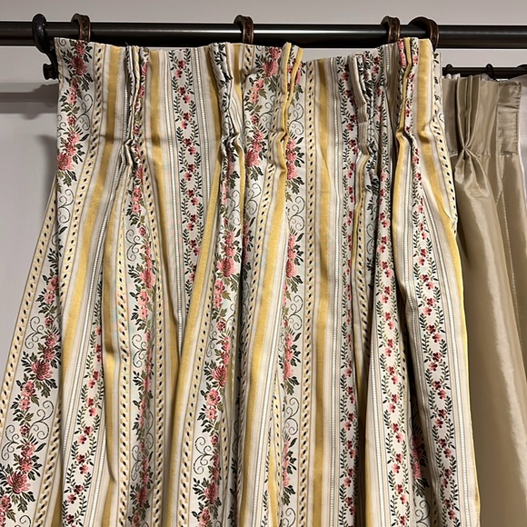 RARE Custom Scalamandre Silk panel lined  92" length. PRICED by panel only. - Picture 2 of 4